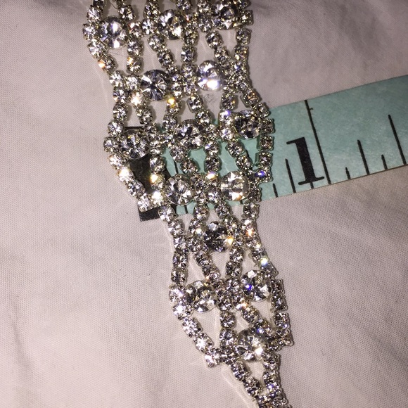 Glass Rhinestone choker - Picture 6 of 8
